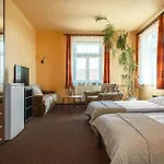 Hotel Jaro
