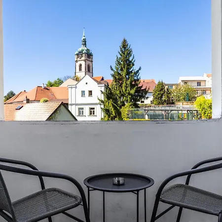 Jaro Hotel Mělník