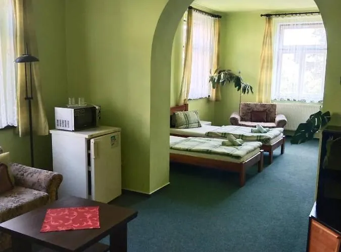 Hotel Jaro 3*